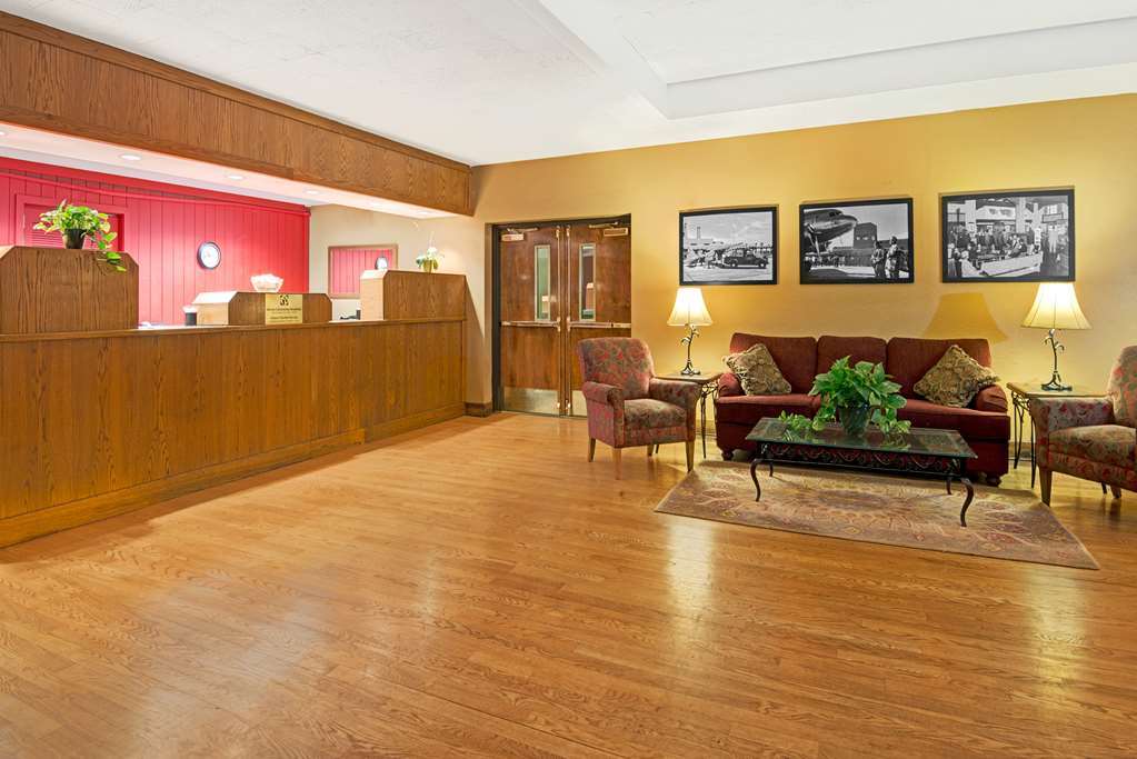 Ramada by Wyndham Albuquerque Airport Interior foto